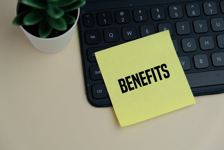 The Physician Benefits Gap: What Candidates Aren't Seeing in Job Listings